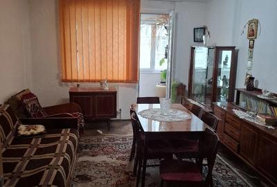 Apartament cu 2 camere decomandat în Central - 1