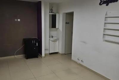 Apartament cu 4 camere decomandat în Apărătorii Patriei - 6