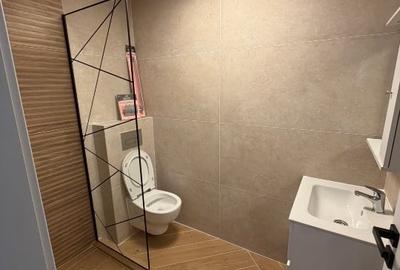 Casă individuală cu 4 camere cu Canalizare în Central - 9