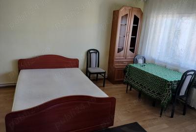 Inchiriez garsoniera ,42 m ,foarte spatioasa,utilata - 2