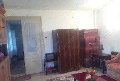 Vand casa cu curte si gradina in zona central istorica a Brasovului - 4