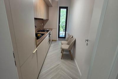 Apartament cu 3 camere decomandat în Exterior Vest - 4