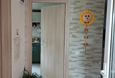 Duplex cu 3 camere cu Canalizare în Central - 11
