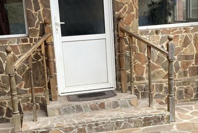 Casă cu 2 camere cu Teren 100 Mp în Central - 5