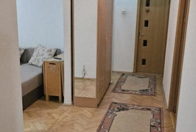 Apartament cu 4 camere decomandat în Lăpuș Argeș - 2