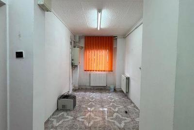 Spațiu comercial, de 55 mp, în Est - 2