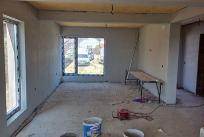 Casă cu 4 camere în Răzvad - 7