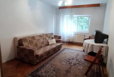 Apartament cu 3 camere decomandat, mobilat în Schei - 2