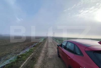Teren de 8400 mp, în Miroslava - 3