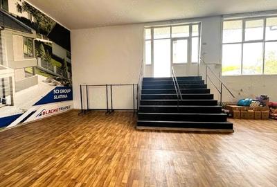 Spatiu comercial in intersectia cu Slatioara cu acces din DN 65 - 2