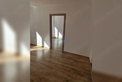 Apartament cu 3 camere semidecomandat în Horea - 6