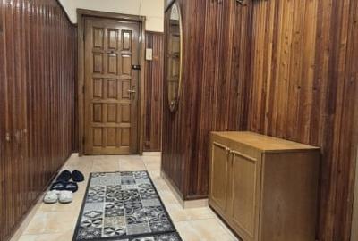 Apartament cu 2 camere decomandat, mobilat în Tractorul - 9