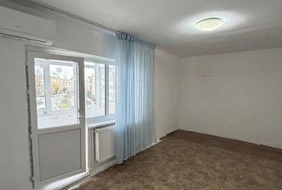 Garsonieră decomandată în Craiovița Nouă - 1