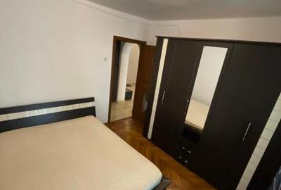 Ap. 3 cam Podu Ro? - la bulevard ideal locuin?a sau birou/spa?iu come - 2