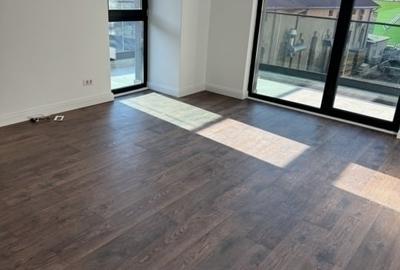 Apartament cu 2 camere decomandat în Tătărași - 10