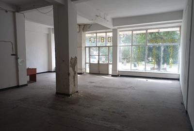 Inchiriez Spatiu Comercial in Bumbești-Jiu, str Parangului - 6