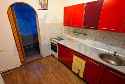 Apartament cu 2 camere decomandat, mobilat în Berceni