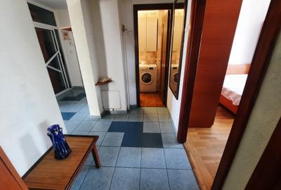 Apartament cu 3 camere decomandat în 13 Septembrie - 11