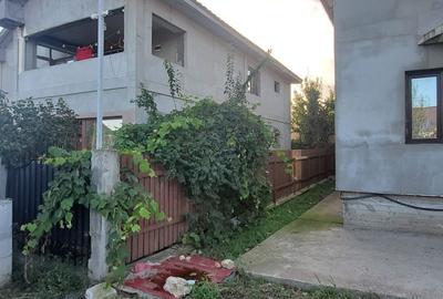 CASA  VALU LUI TRAIAN PRETABILA 2 FAMILII - 4