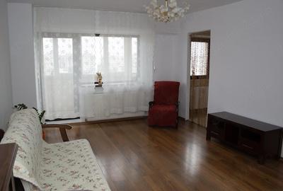 Garsonieră decomandată în Tei - 2