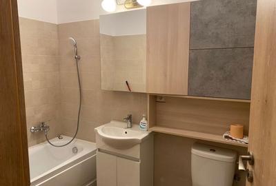 Apartament cu 2 camere decomandat în Exterior Vest