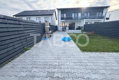 Casa superba de vanzare cu 5 camere 2 bai carport teren 297 mp Sibiu - 10