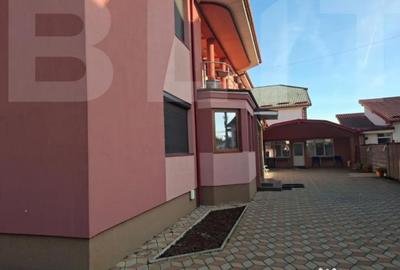 Casă cu 7 camere cu Teren 550 Mp în Central - 2