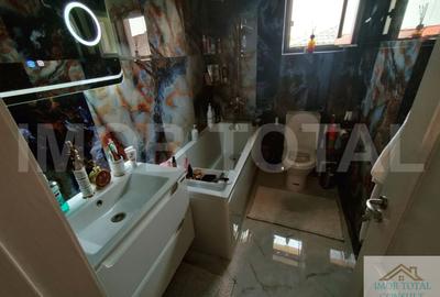 Apartament 3 camere , Zona Targul Saptamanal, mobilat si utilat, 2 locuri parcar - 3
