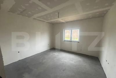 Casă cu 3 camere cu Teren 500 Mp în Lazuri - 2