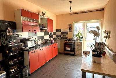 Casă cu 5 camere cu Teren 700 Mp în Ronaț - 5