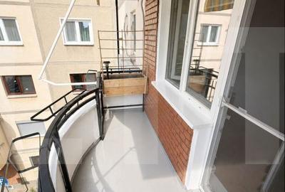 Apartament cu 3 camere decomandat în 6 Vânători - 12