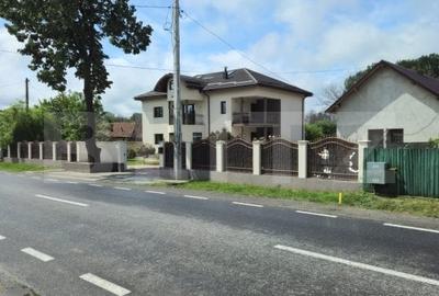 Vila moderna de vanzare, cu 5 camere, 380 mp, zona rurala la 15 minute de oras - 2