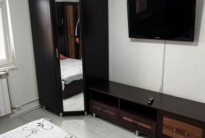 Garsonieră decomandată în Central - 2