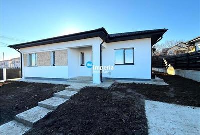 Casa P 4 cam. 2 bai, 450 teren, zona Horpaz , Profi - 1