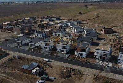 Casa 4 camere, cartier nou, Berceni - Vidra - 3