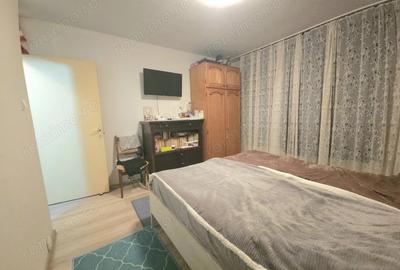 Proprietar vand apartament 2 camere decomandat zona CETATE STADION - 6
