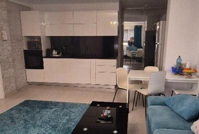 Apartament cu 3 camere semidecomandat în Central - 3