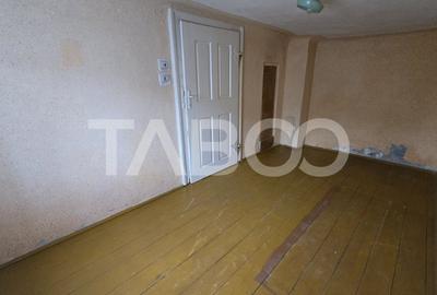 Apartament de vanzare 2 camere pretabil regim hotelier Orasul de Jos - 4