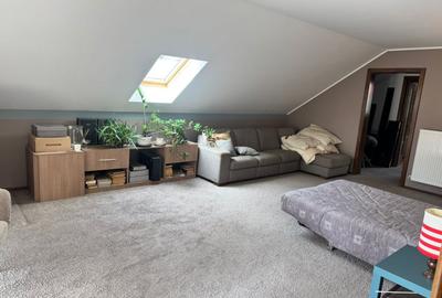 Casa superba intr-o zona linistita – 4 dormitoare, 3 bai, living spatios si grad - 14