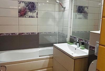 Apartament cu 3 camere decomandat în Canta - 1
