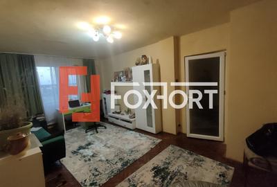 Apartament cu 4 camere decomandat, mobilat în Buziașului