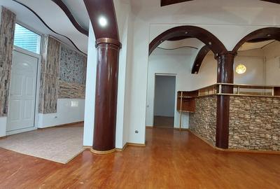 Piata Unirii, Calea Calarasilor, Hala Traian, str. Alexandru Moga 3A - 5