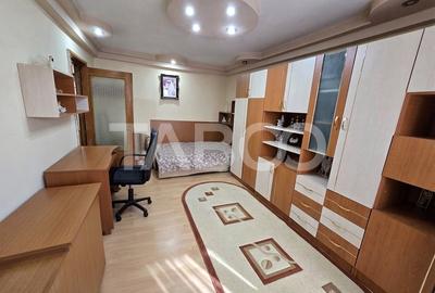 Apartament cu 3 camere decomandat, mobilat în Central - 9