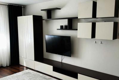 Apartament cu 3 camere decomandat în Canta