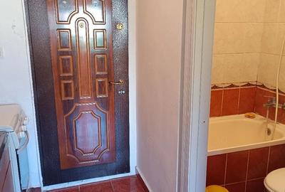 Garsonieră nedecomandată în Girocului - 9