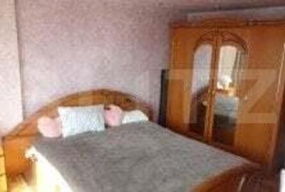 Apartament cu 4 camere decomandat în 22 Decembrie - 1