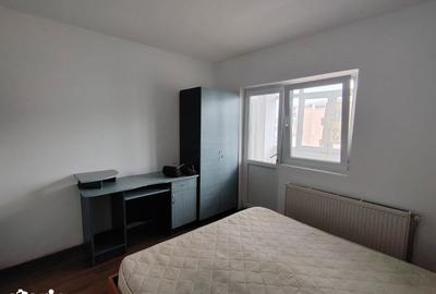Apartament cu 3 camere decomandat în Central - 14