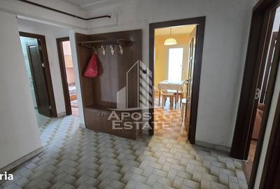 Apartament cu 4 camere, mobilat în Circumvalațiunii - 13
