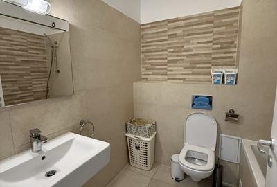 Apartament cu 2 camere decomandat în Tractorul - 5