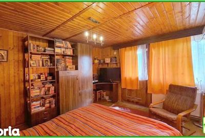 Casă cu 3 camere cu Teren 735 Mp în Brebu - 8